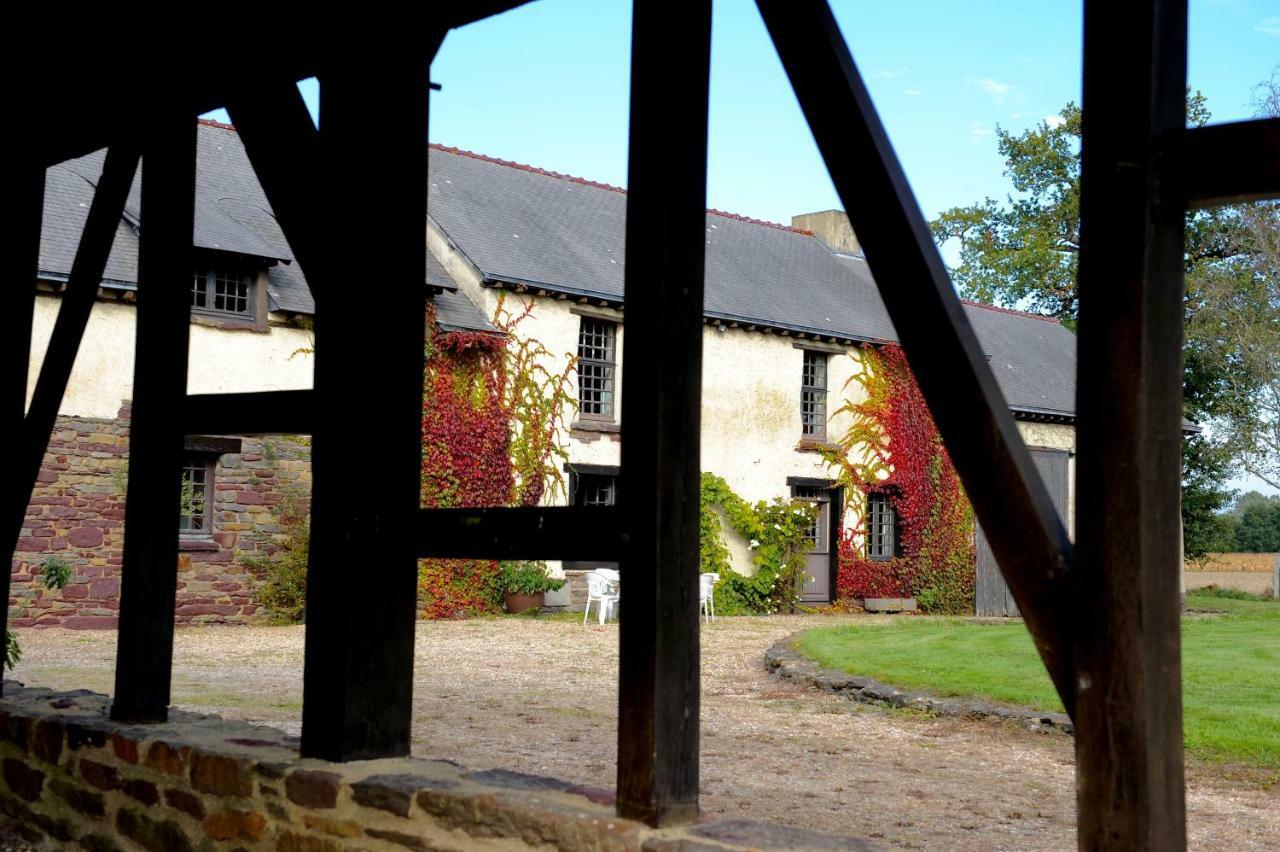 Gite De La Ruaudais Bréal-sous-Montfort Exteriör bild